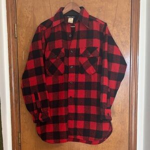 Montgomery Ward & Co 100% wool shirt jacket lumber jack red and black plaid